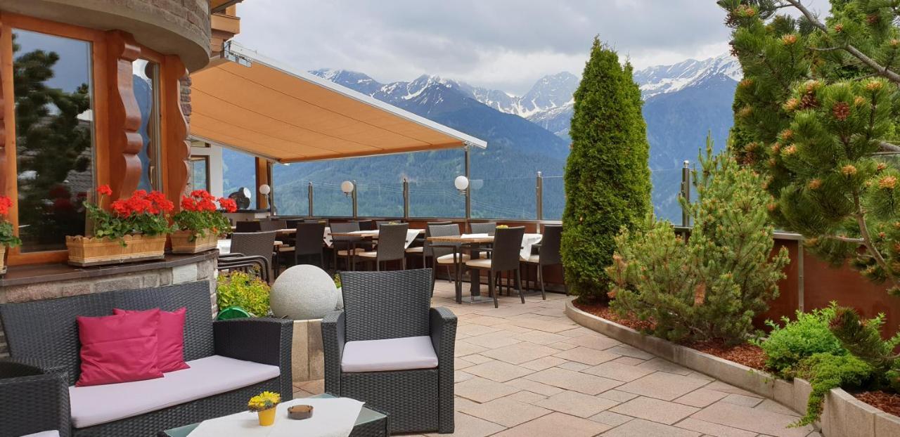 Hotel Montana Fiss Exterior photo
